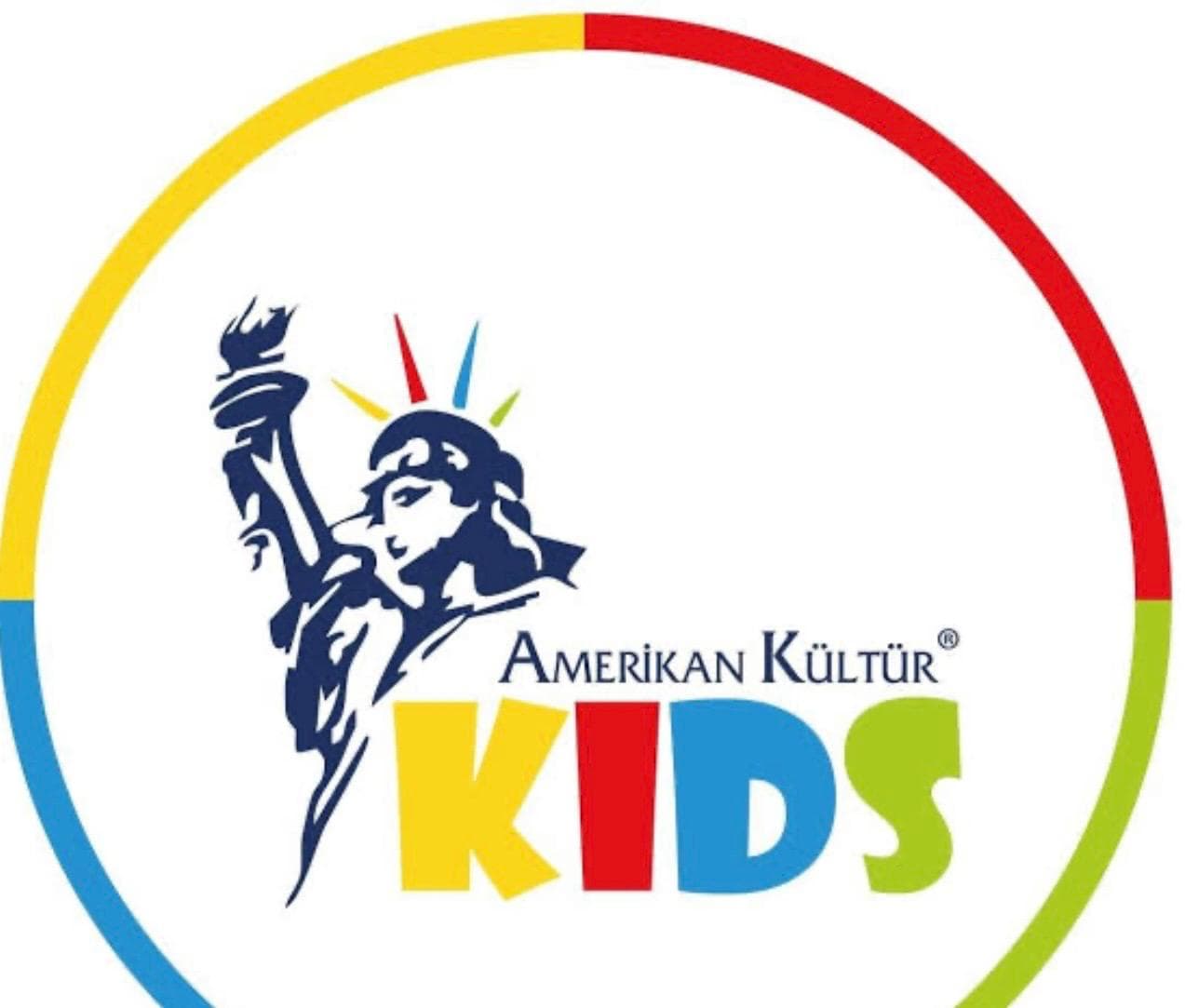 Amerikan Kültür Kids logo